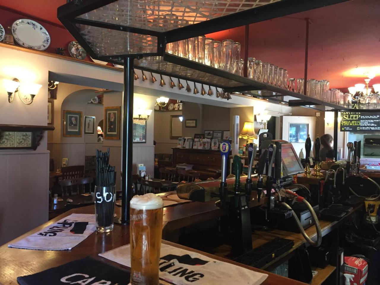 Marine Bar Pub With Rooms Hunstanton Esterno foto